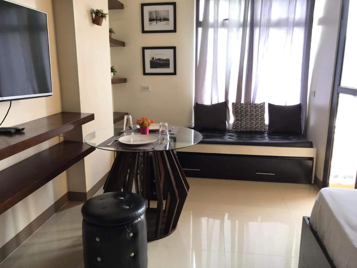 Mabolo Garden Flat A6 With Free Rooftop Pool Cebu Kültér fotó