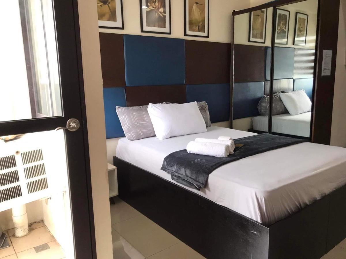 Mabolo Garden Flat A6 With Free Rooftop Pool Cebu Kültér fotó